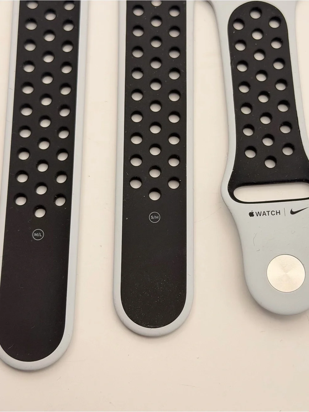 Nike Apple Watch Band 38MM/40MM/41MM, S/M & M/L, Excellent